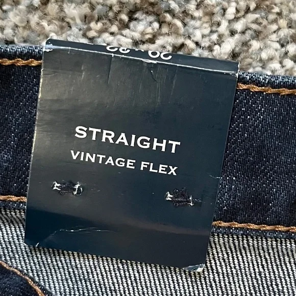 J Crew Men’s Straight Vintage Flex Jeans; W29 L32; New with Tags - Picture 11 of 16